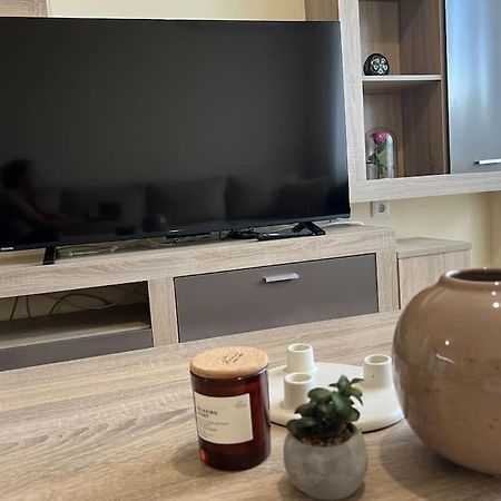 Cozy Apartment - Free Parking Пловдив Экстерьер фото